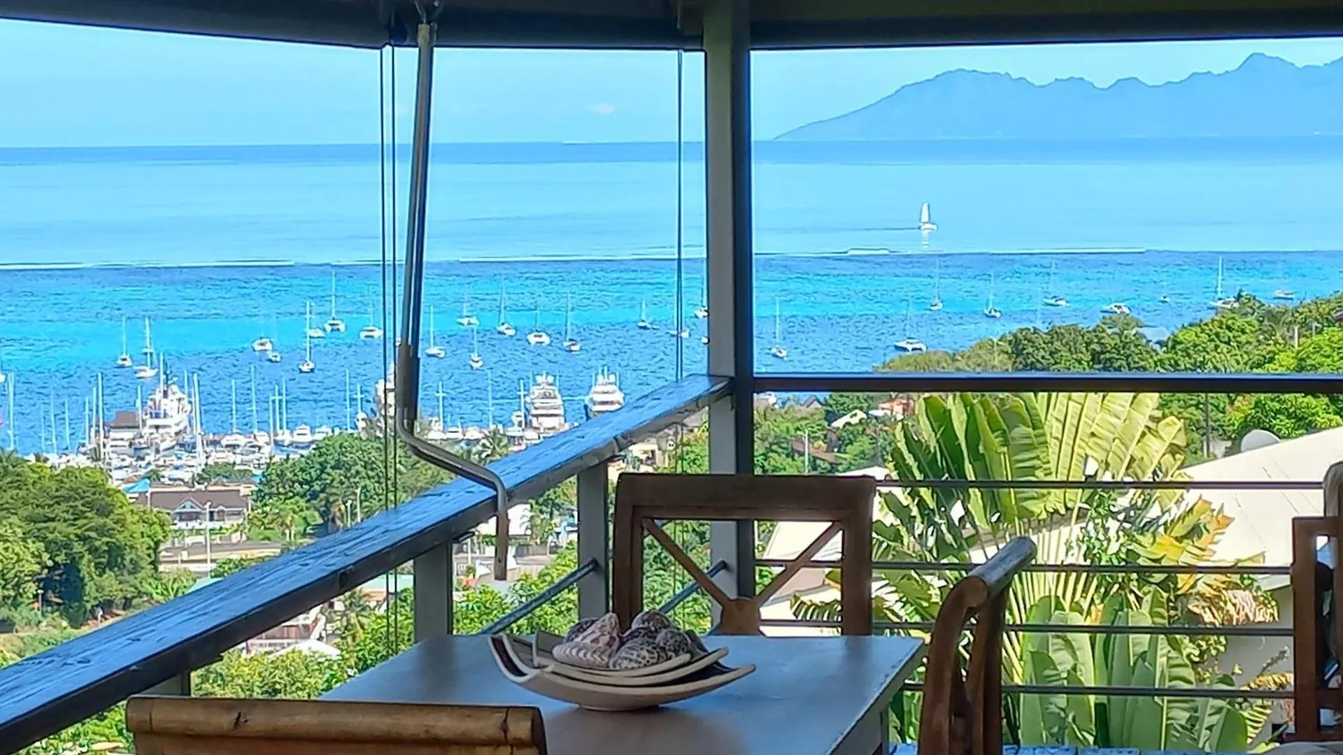 Apartment Marina Blue Fabuleux Appartement Vue Lagon Punaauia  French Polynesia